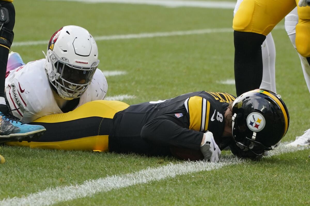 Steelers QB Kenny Pickett out against the Cards because of ankle injury