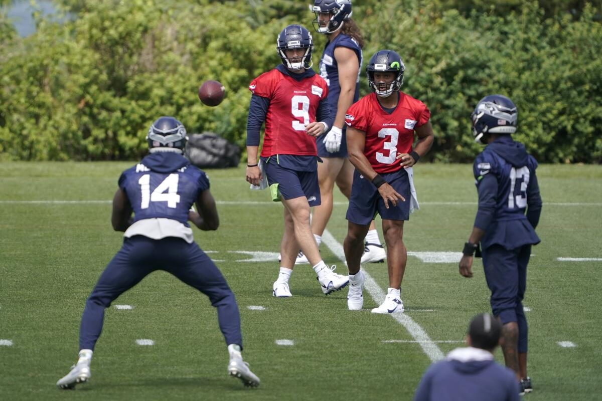 Latest On Seahawks' QB Situation, D.K. Metcalf