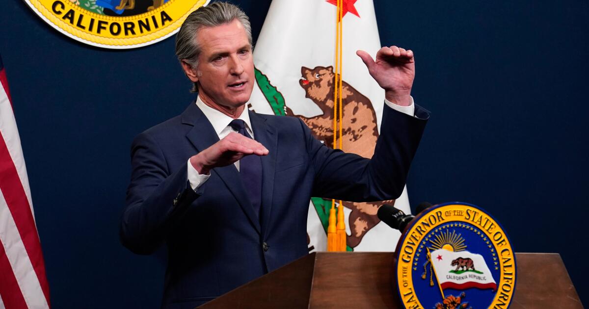 Coluna: No ano novo, a mesma dor de cabeça orçamentária para a Califórnia Coluna: No ano novo, a mesma dor de cabeça orçamentária para a Califórnia