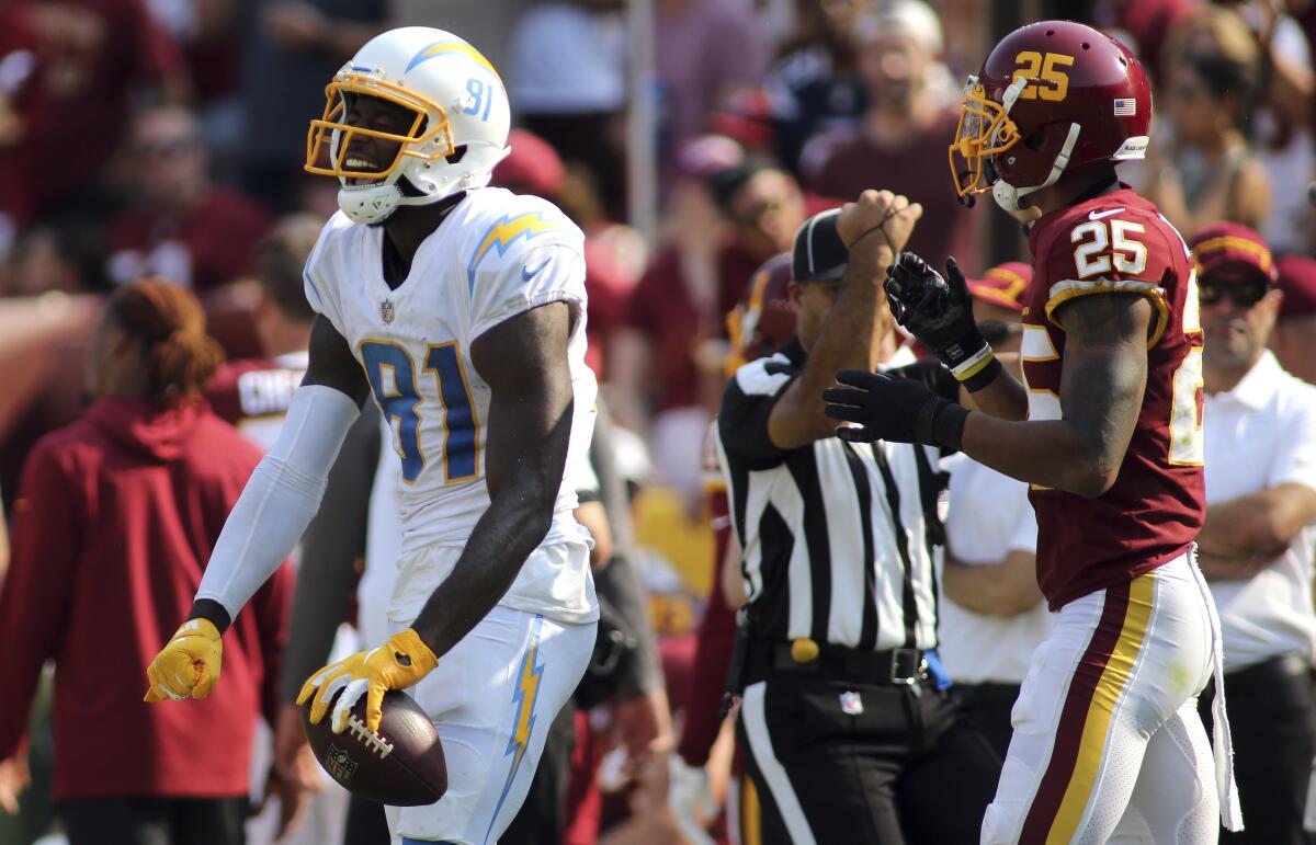 Chargers wide receiver Mike Williams (81) celebrates after a catch against Washington.