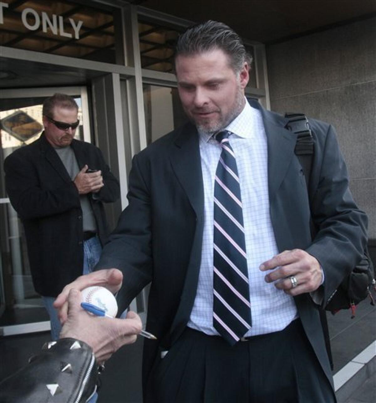 Selig May Have Perfect Witness in Giambi - The New York Times