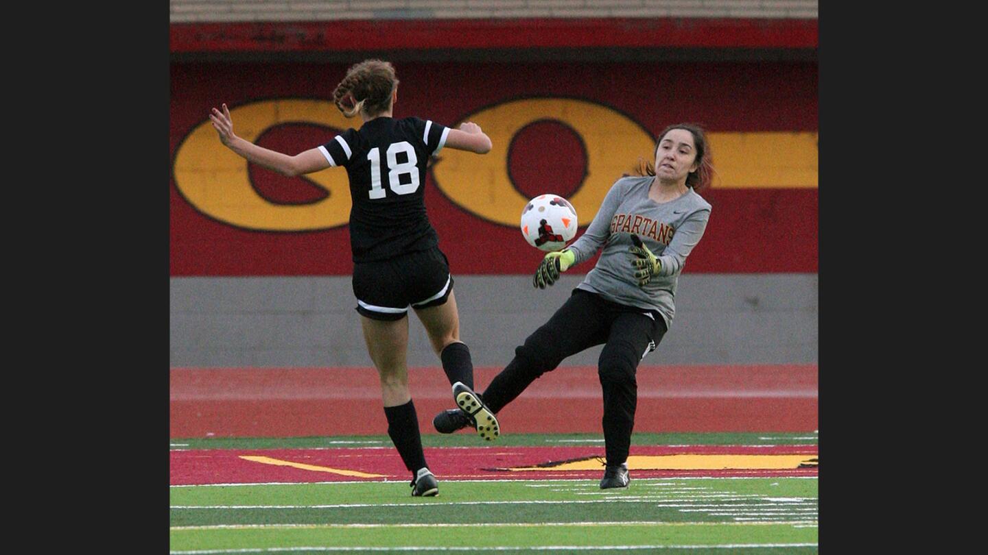 Photo Gallery: La Cañada vs. FSHA in non-league girls' soccer