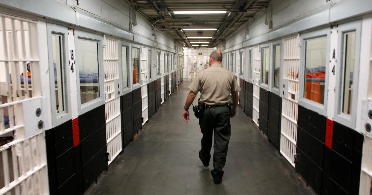 Two San Francisco jails lock down, citing assaults on workers; union calls for National Guard