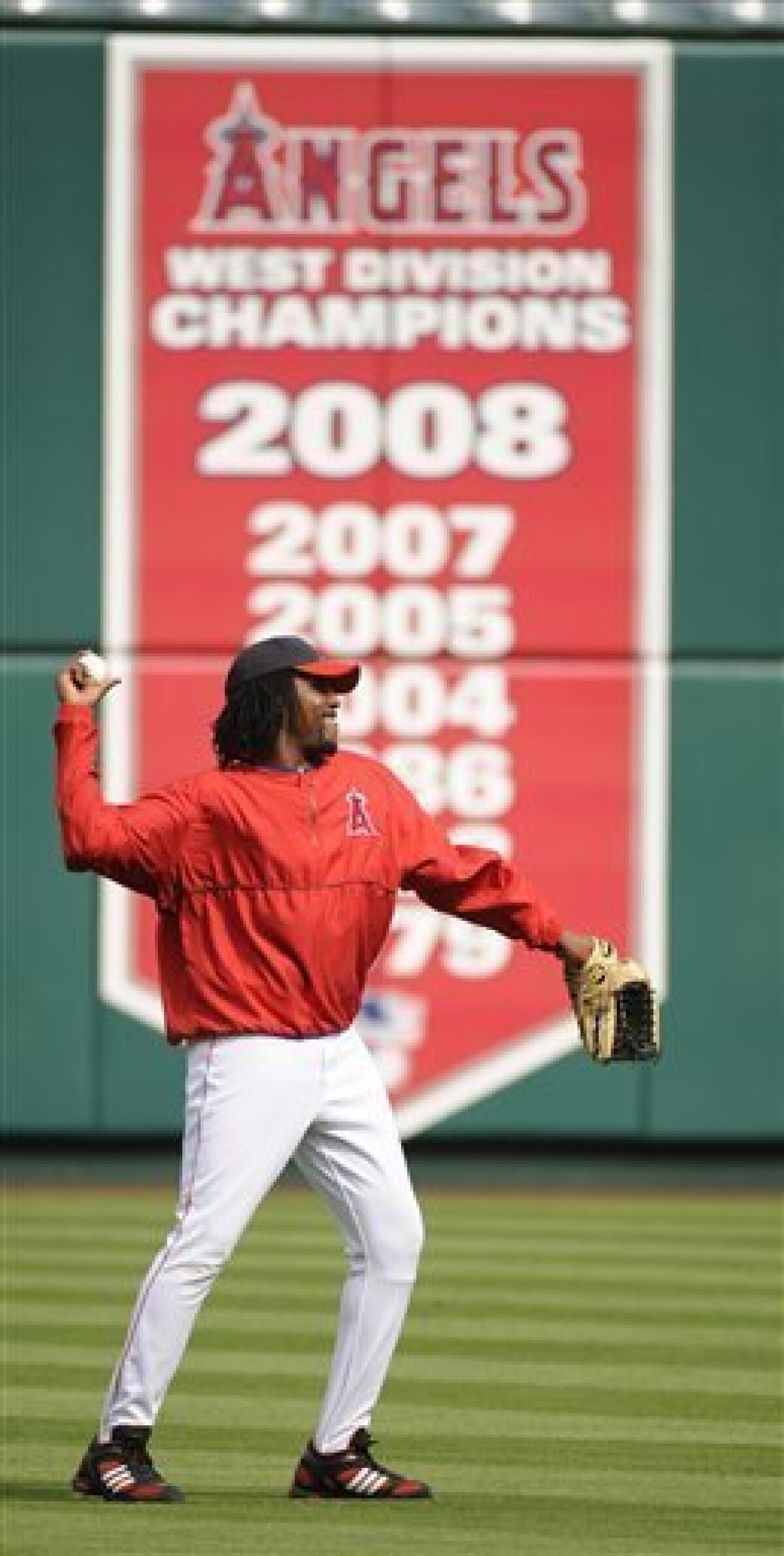 Vladimir Guerrero signed Anaheim Los Angeles Angels Alternate Red