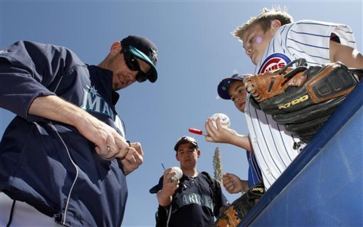 Dodgers Have Their Hands Full With Cliff Lee - True Blue LA