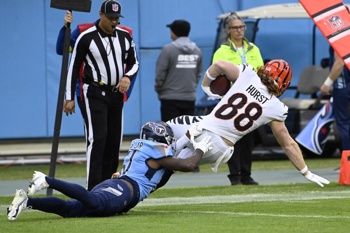 Tennessee Titans LB David Long Jr signing with Miami Dolphins