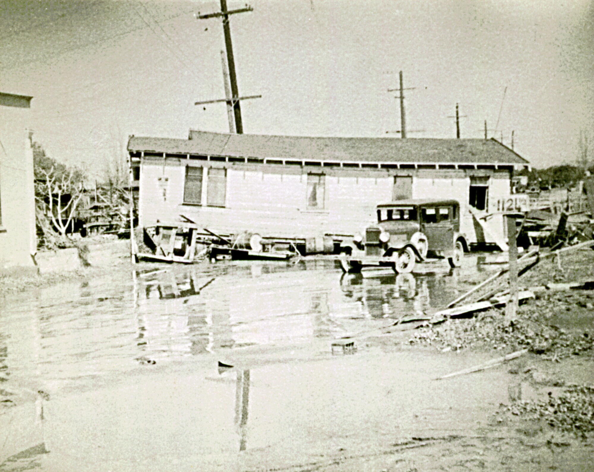 Commentary: The approaching El Niño is scary, but L.A.’s starred in this horror movie before Commentary: The approaching El Niño is scary, but L.A.’s starred in this horror movie before