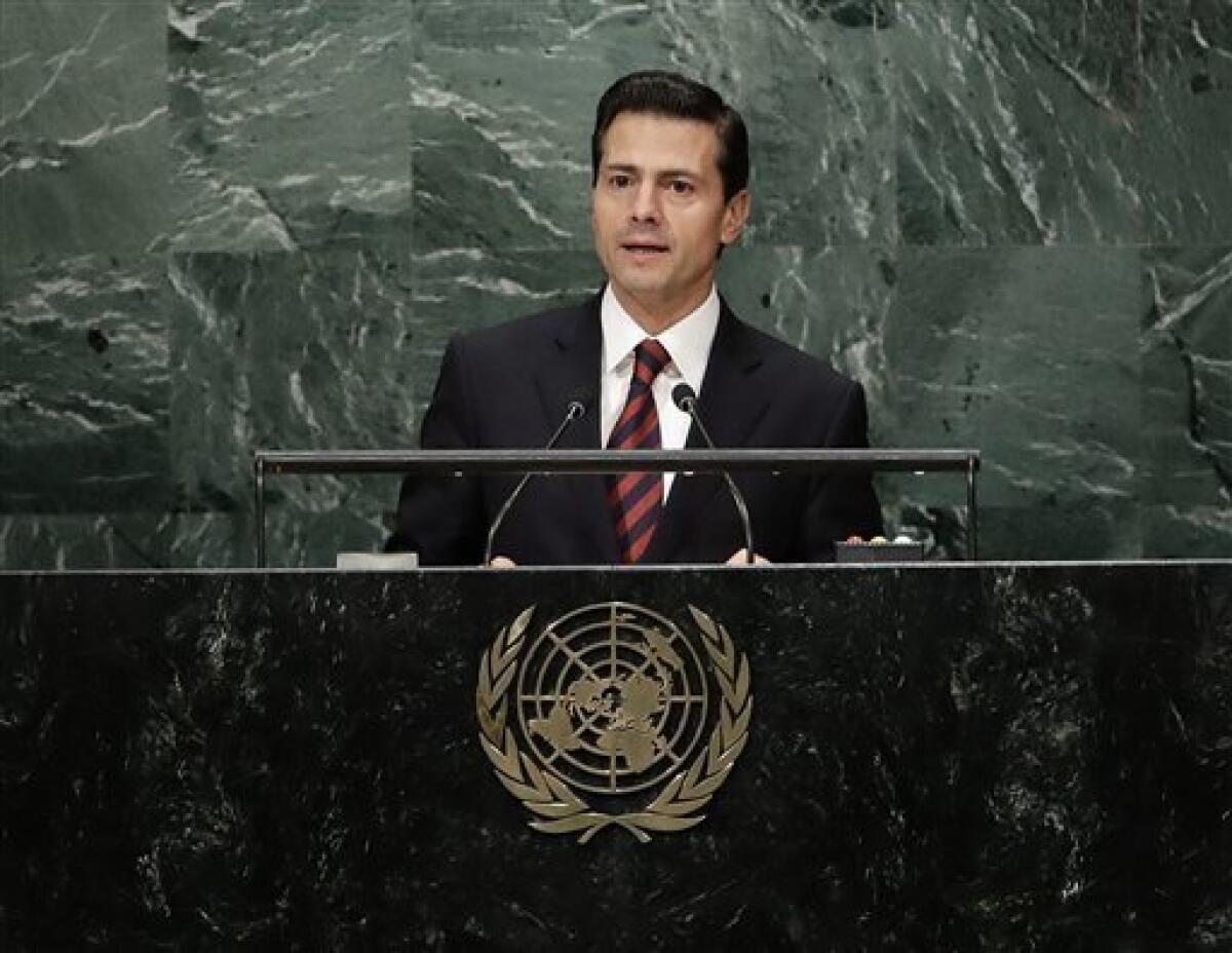 Expertos y activistas acusaron el martes al gobierno del presidente mexicano Enrique Peña Nieto de violar los derechos humanos de miles de centroamericanos que ingresan en México huyendo de la violencia de sus países natales.