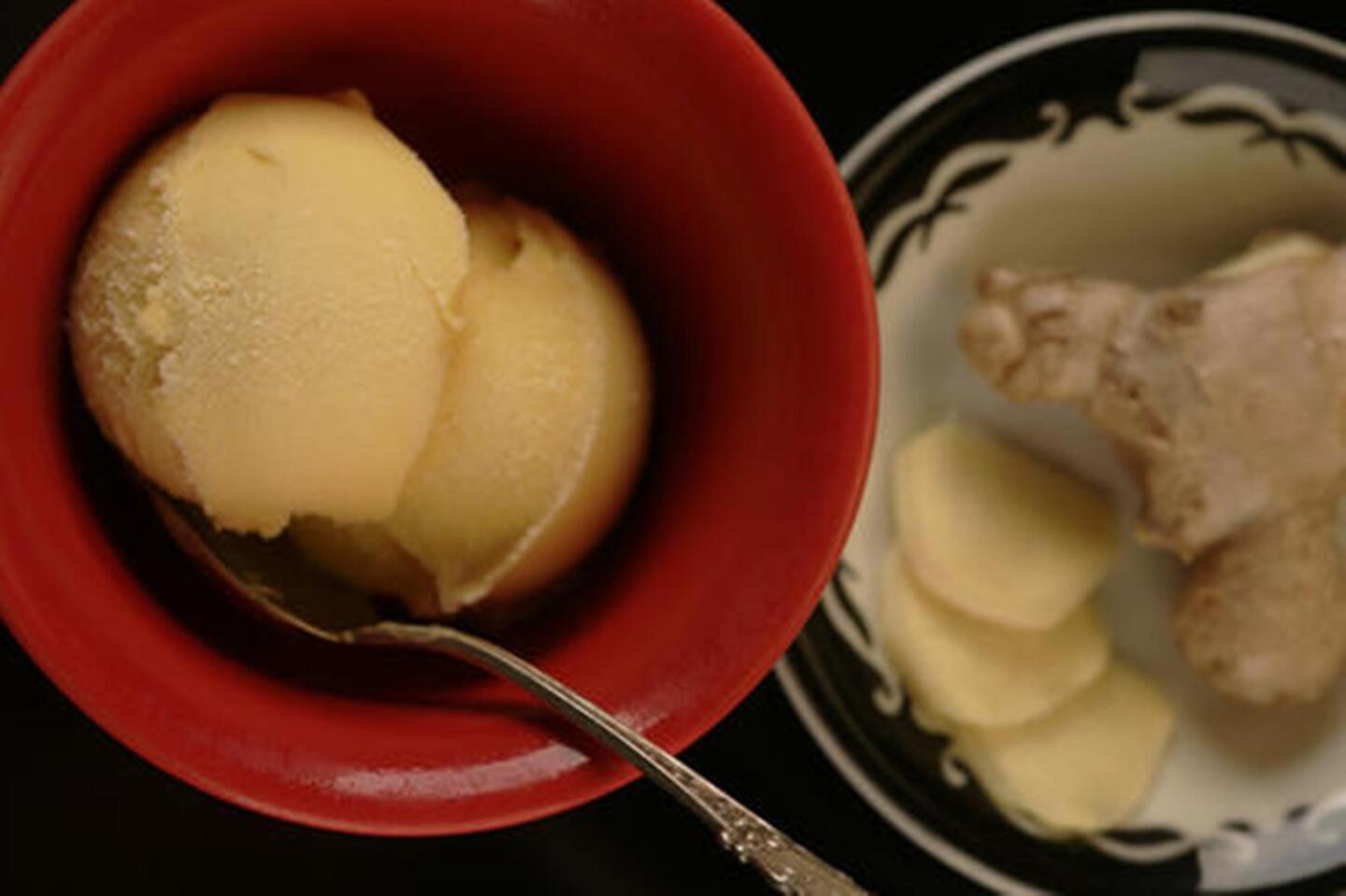 Mango-ginger ice cream