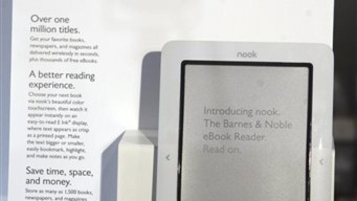 Barnes Noble Unveils New E Reader The Nook The San Diego