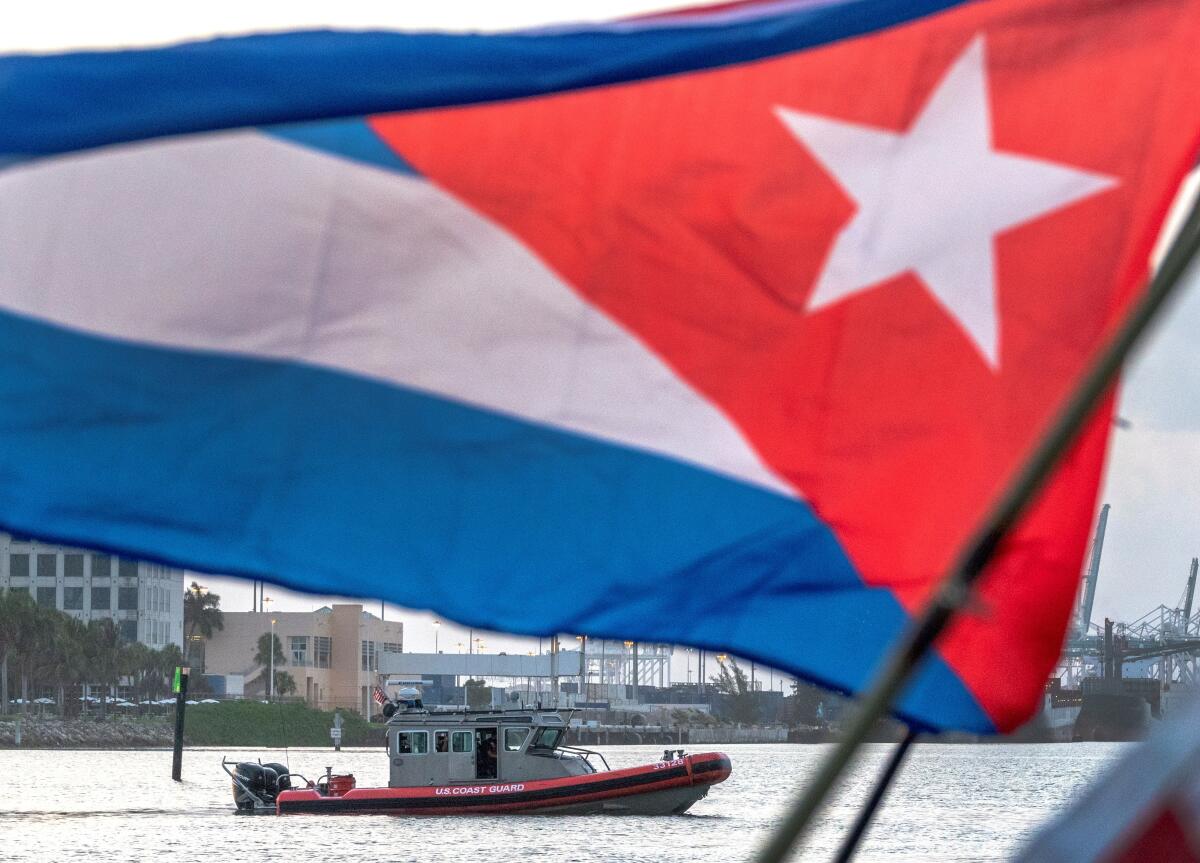 Una flotilla viaja a Cuba con un mensaje "noble" de apoyo al pueblo