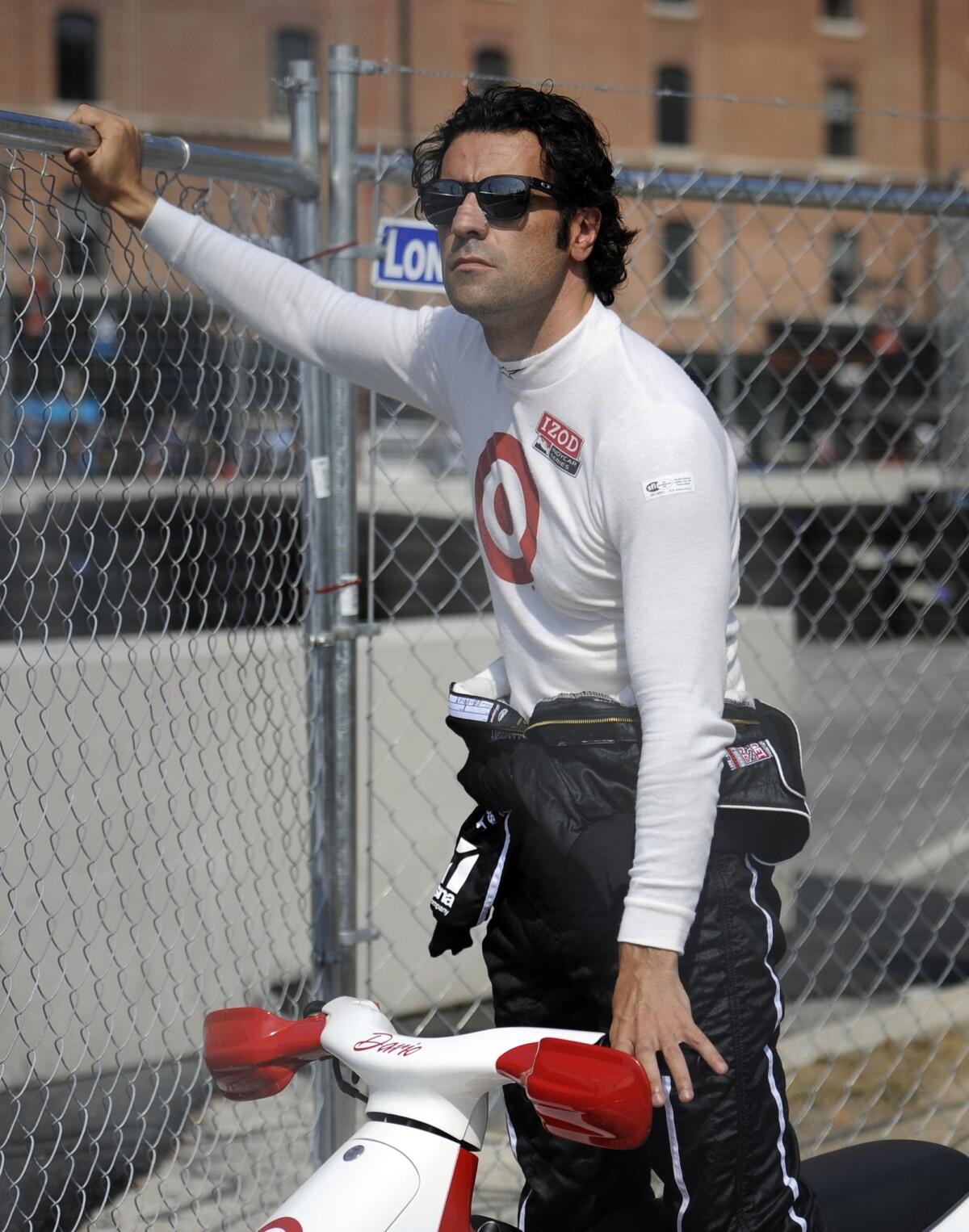 IndyCar Series driver Dario Franchitti underwent a three-hour surgery Monday to repair his right ankle.