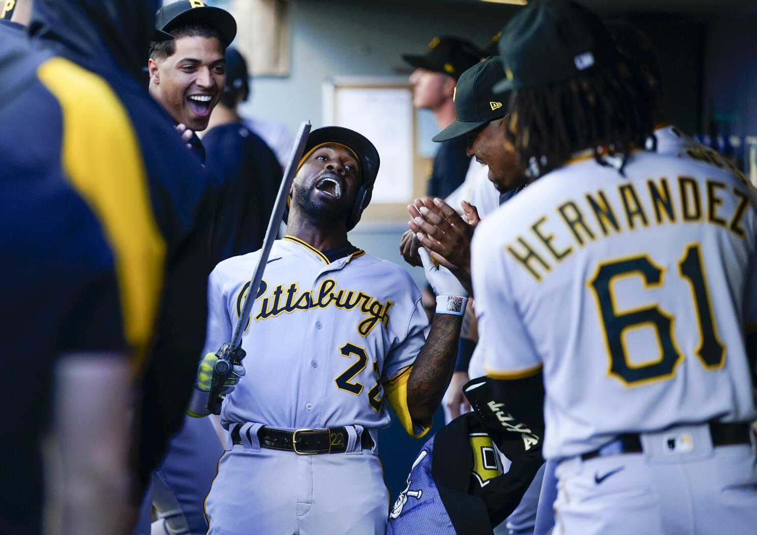 McCutchen sparks record-tying home run barrage as Pirates sink Mariners  11-6 - The San Diego Union-Tribune
