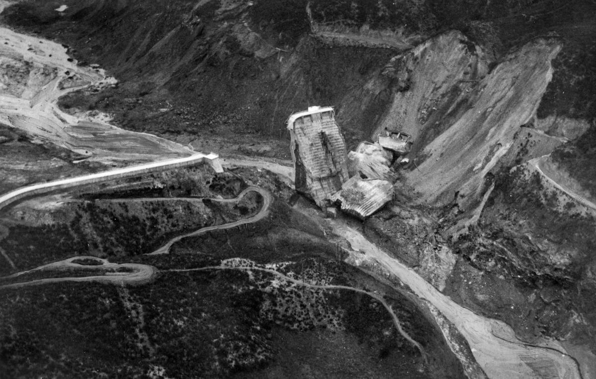 Aerial photo of the wrecked St. Francis Dam