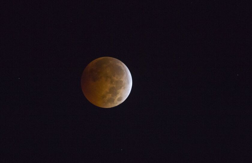 Your scientific guide to this Sunday's supermoon lunar eclipse Los