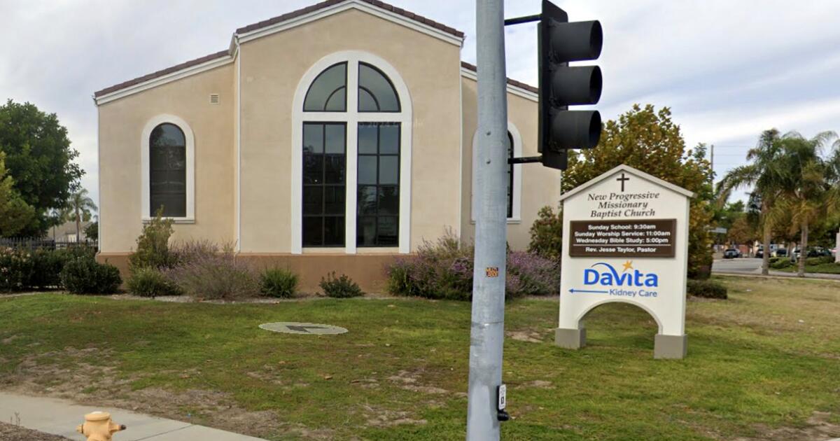 Pastor stole $200K from California church while its founder was dying, authorities say