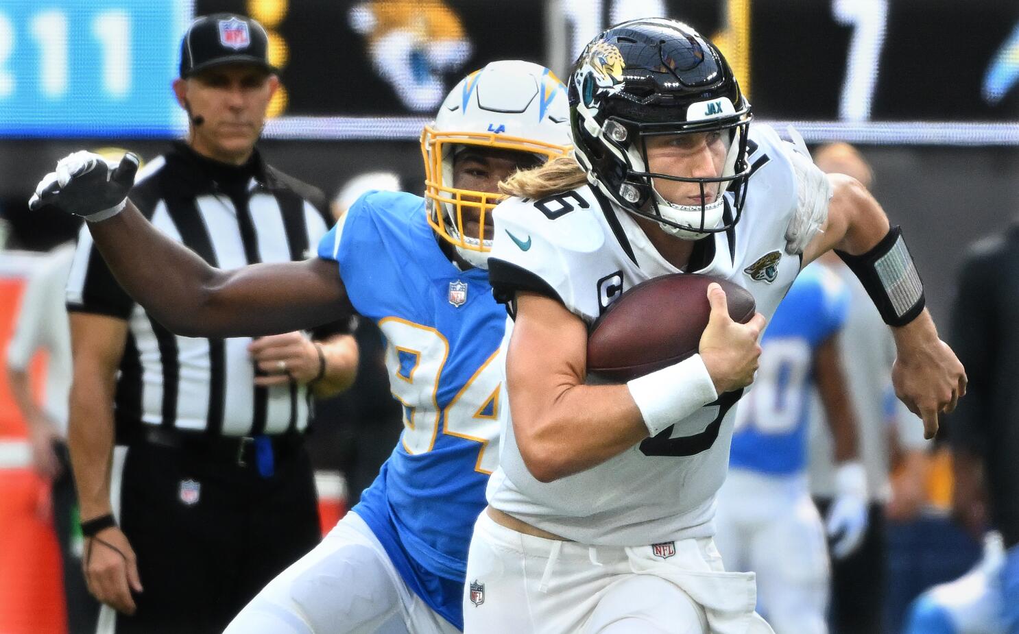 Chargers: First look at AFC wild-card opponent Jaguars - Los