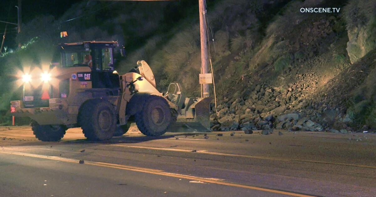 Multiple landslides in Malibu, surrounding areas close PCH