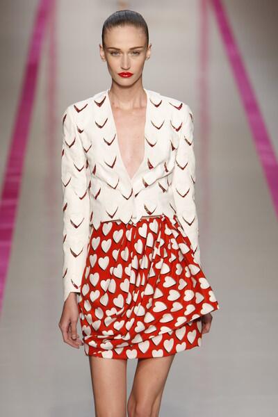 Emanuel Ungaro Spring / Summer 2010