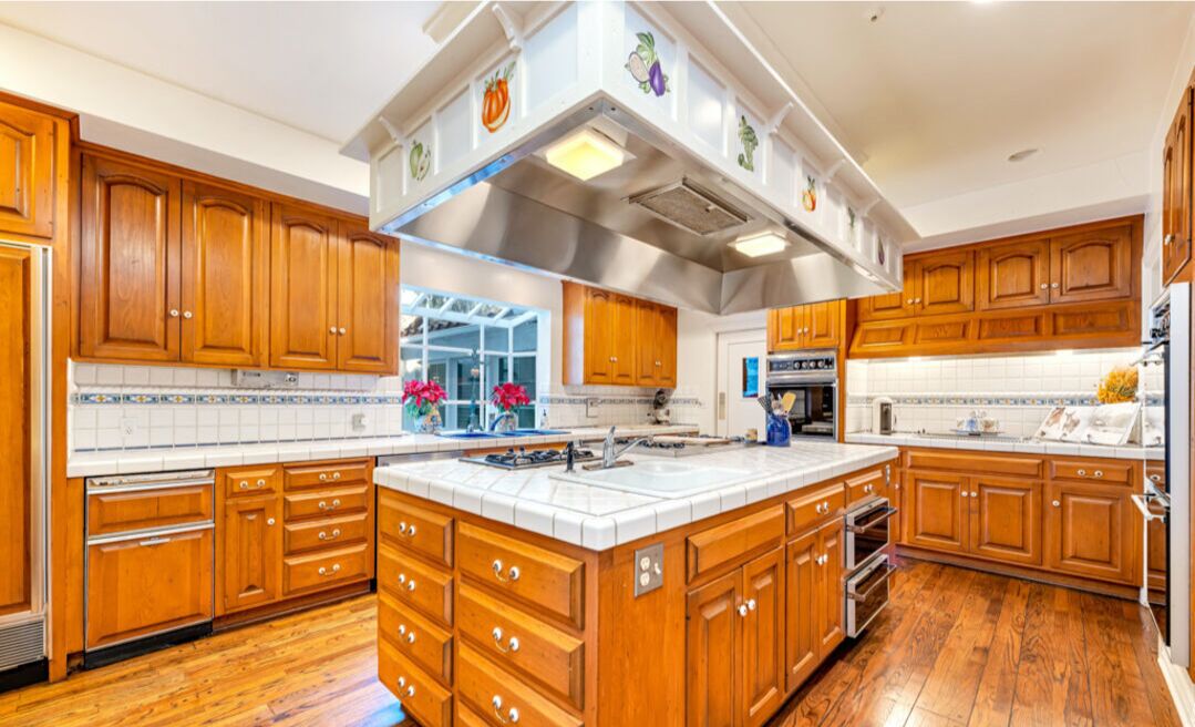 The kitchen.