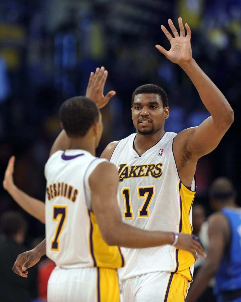 Andrew Bynum, Ramon Sessions