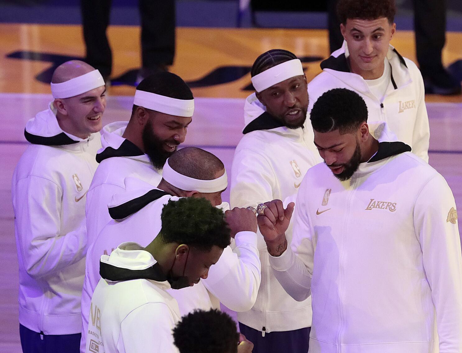 NBA: Los Angeles Lakers receive Championship rings – and then lose their  season opener