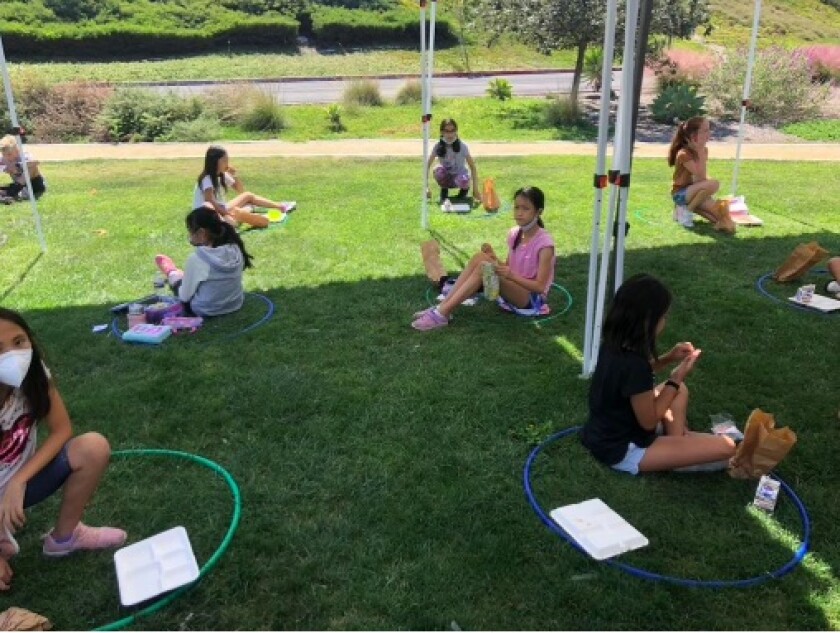 Solana Ranch students "picnicking" at lunch time.