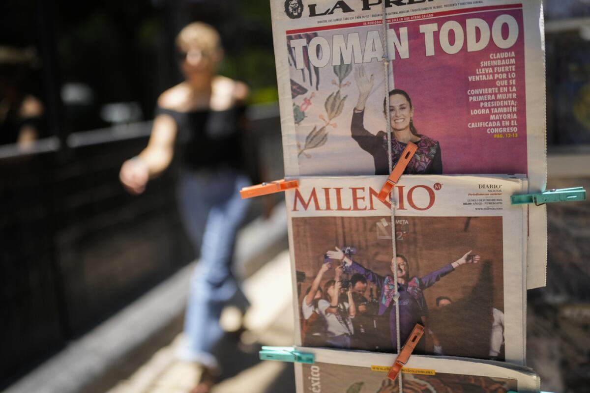Los periódicos mexicanos muestran fotografías 