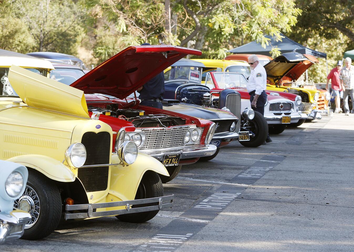 Photo Gallery: National Night out at Crescenta Valley Sheriff's Station