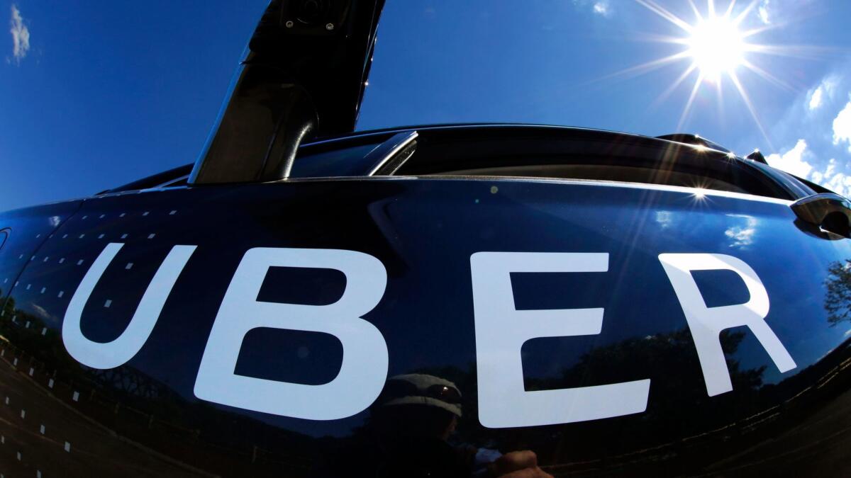 Uber is unburdening itself of its subprime auto leasing business.