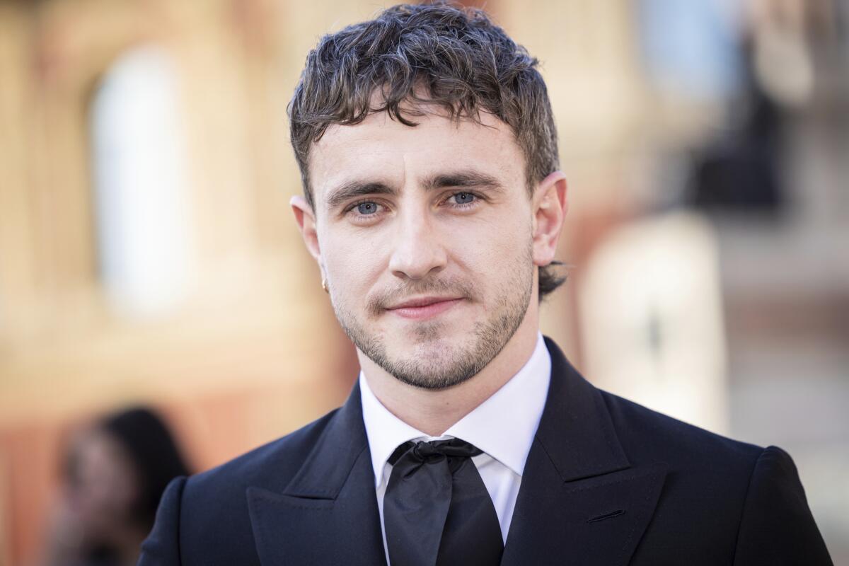 Paul Mescal is 'angry' that entitled fans want personal info - Los Angeles Times