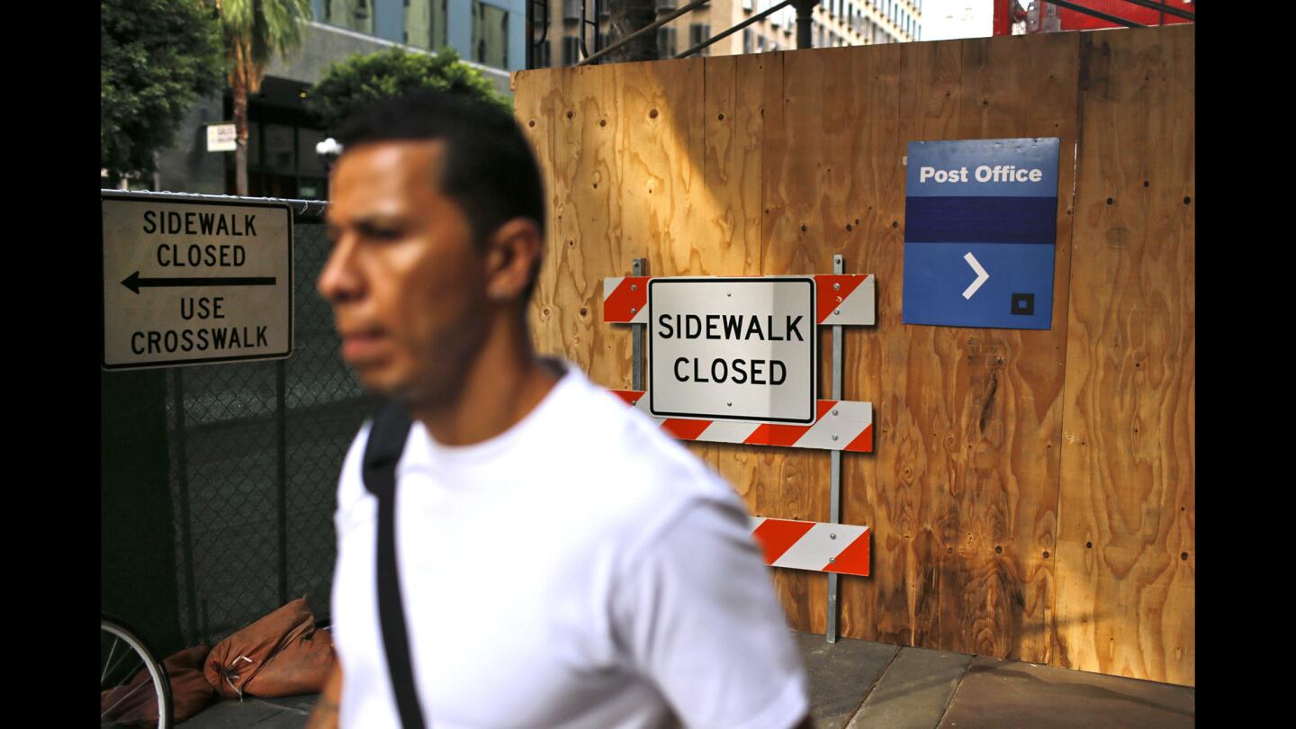 L.A.'s blocked sidewalks