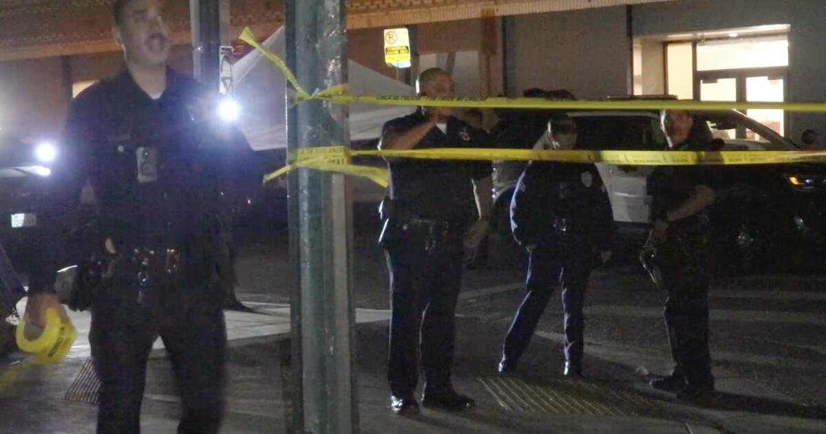 Trois personnes ont été blessées dans une fusillade à Skid Row au centre-ville de Los Angeles.