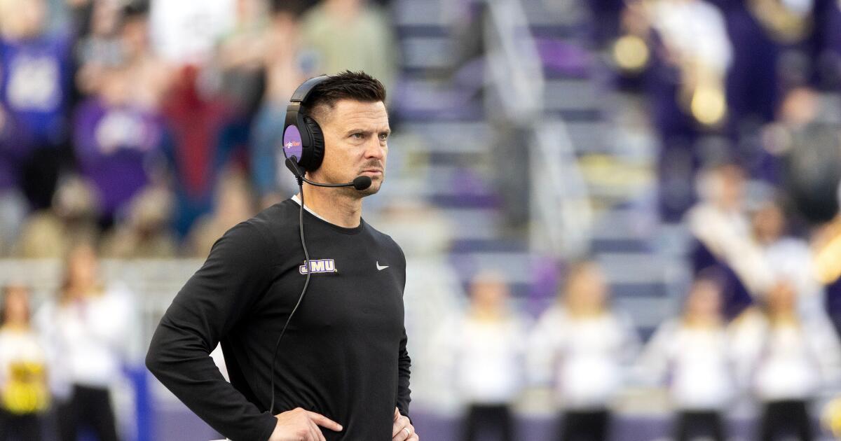 UCLA to hire Bob Chesney as its next head football coach UCLA to hire Bob Chesney as its next head football coach