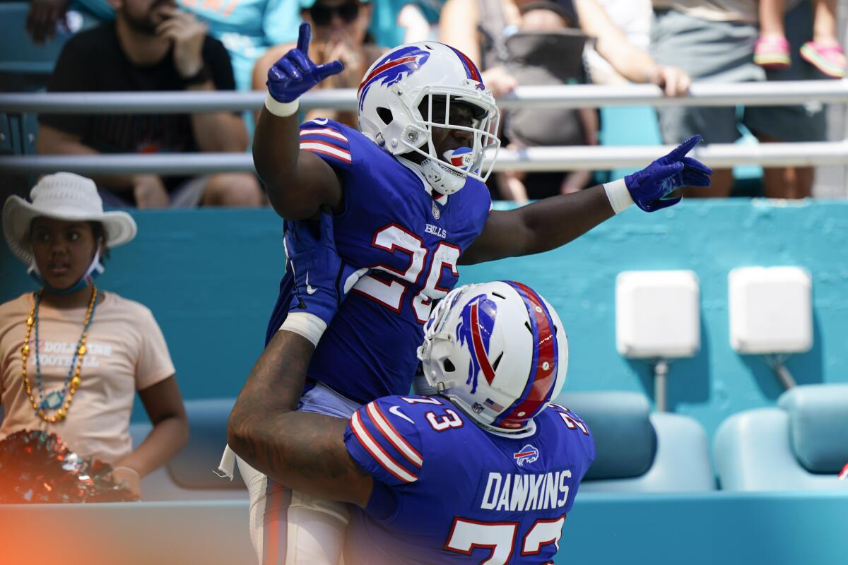 Bills knock out Tua, roll past Dolphins yet again, win 35-0 - The San Diego  Union-Tribune