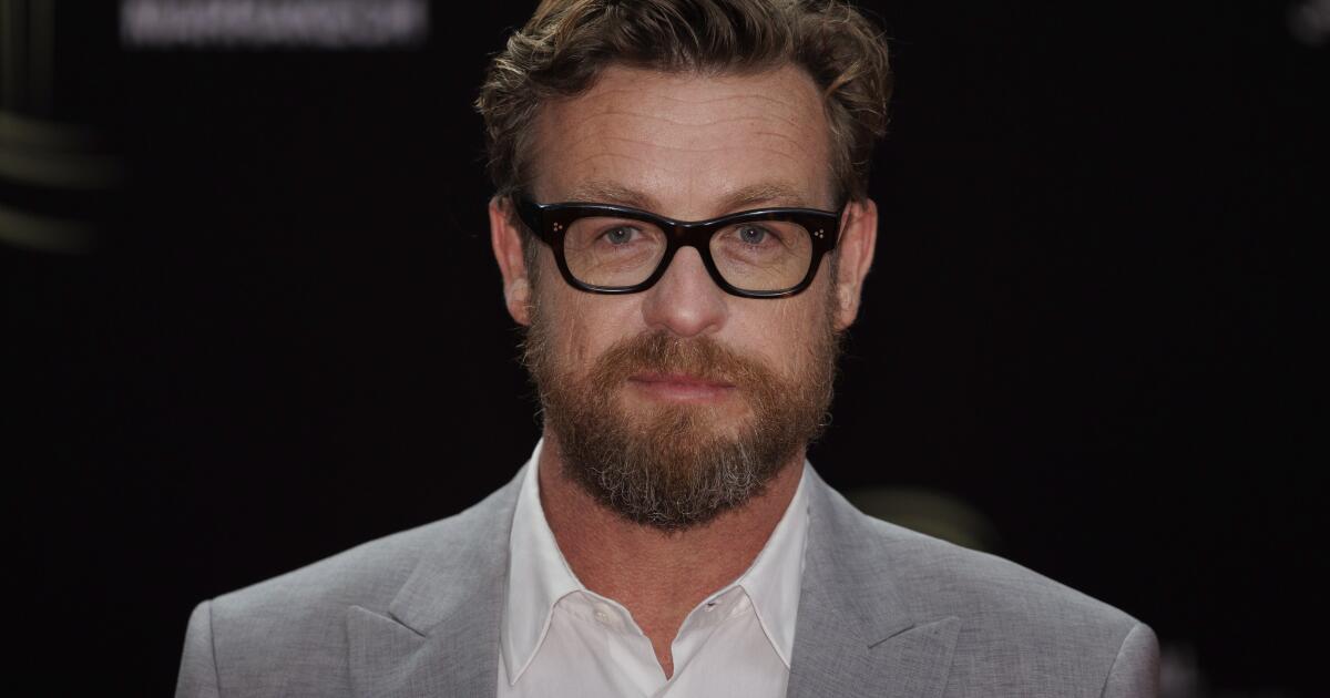 'The Mentalist' star Simon Baker charged with DUI in Australia