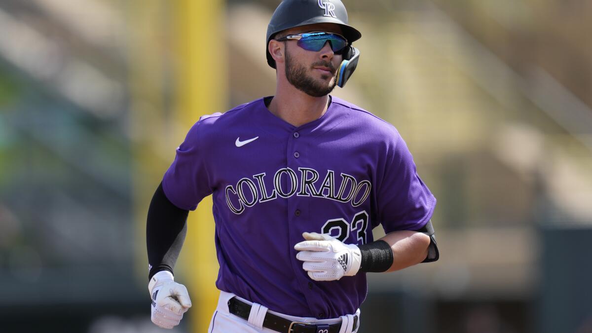 Kyle Freeland Ball to Manny Machado, 09/08/2018