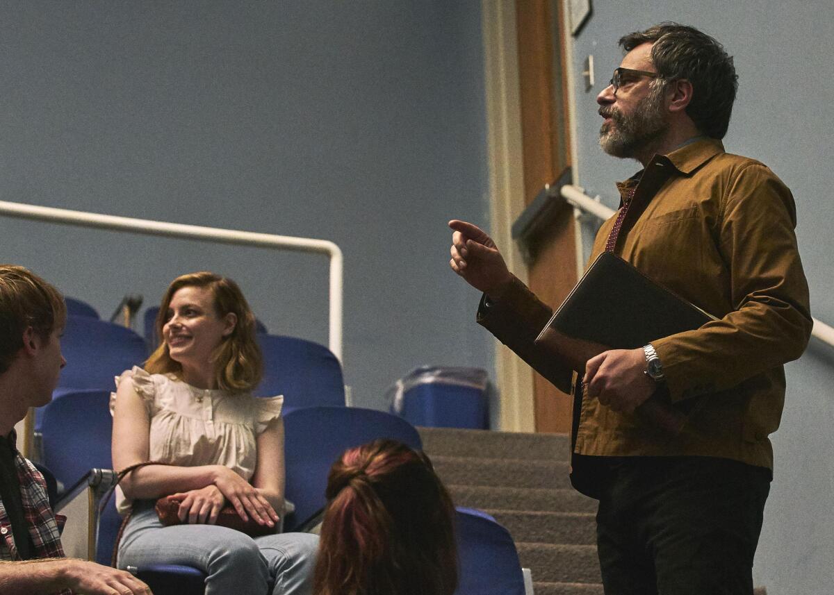 Gillian Jacobs and Jemaine Clement in "I Used to Go Here."