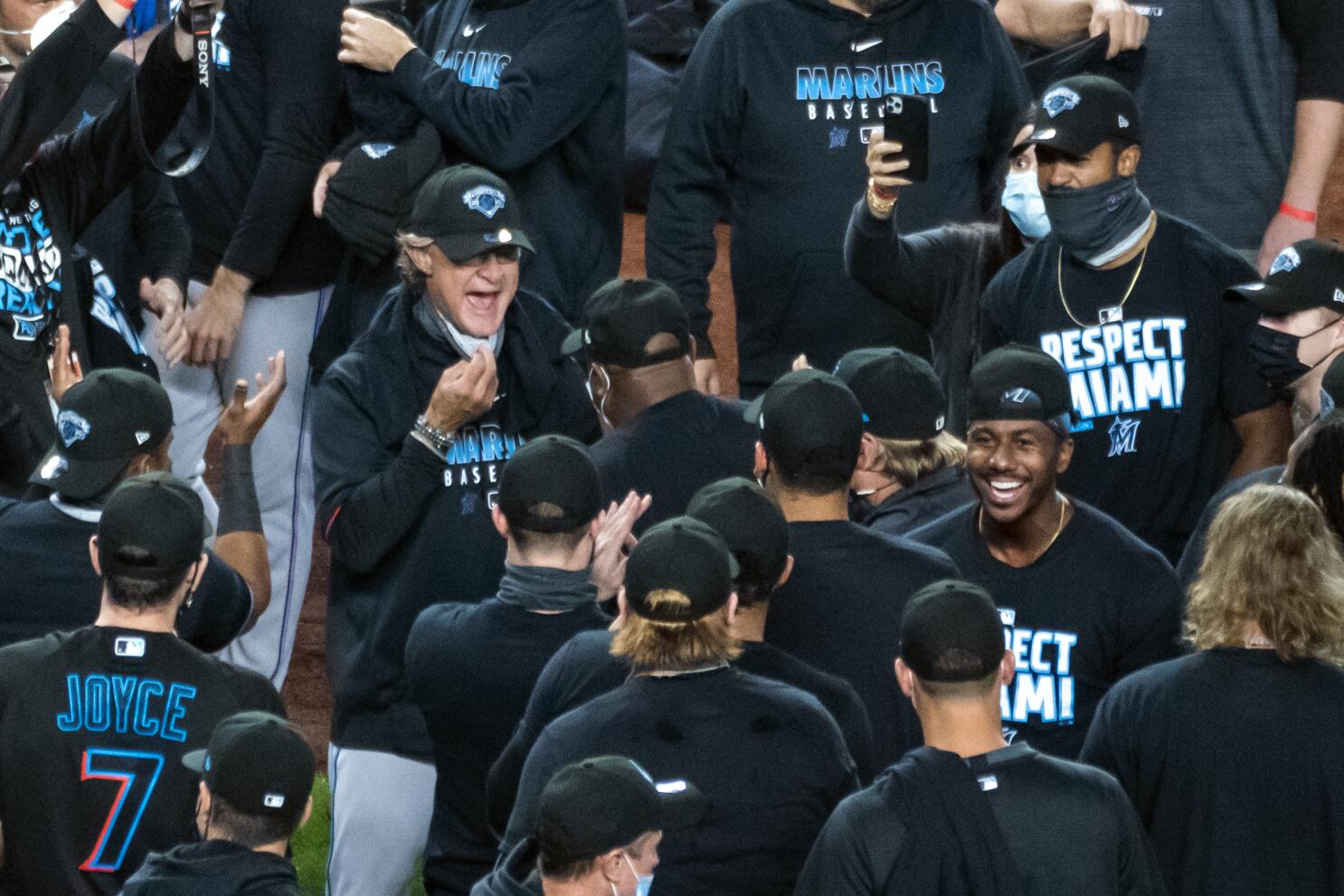 Marlins beat Yankees, clinch first playoff berth since 2003