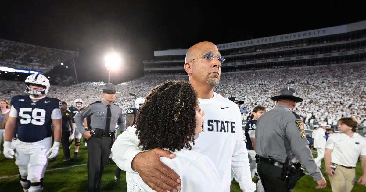 Penn State demite James Franklin após derrotas na UCLA, Northwestern Penn State demite James Franklin após derrotas na UCLA, Northwestern