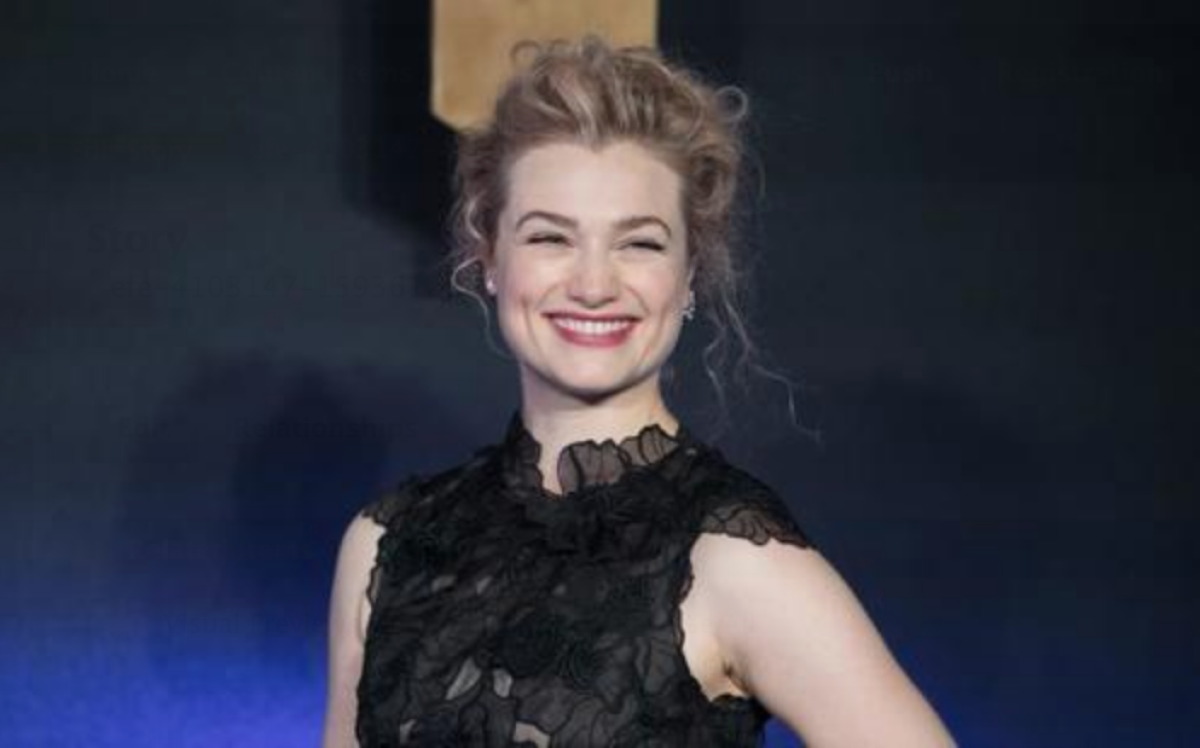 La actriz estadounidense Alison Sudol asiste el martes 15 de noviembre de 2016, al estreno europeo de la película "Fantastic Beasts and Where Tto Find Them" en la Plaza Leicester, Londres, Reino Unido. EFE/Hayoung Jeon/Archivo