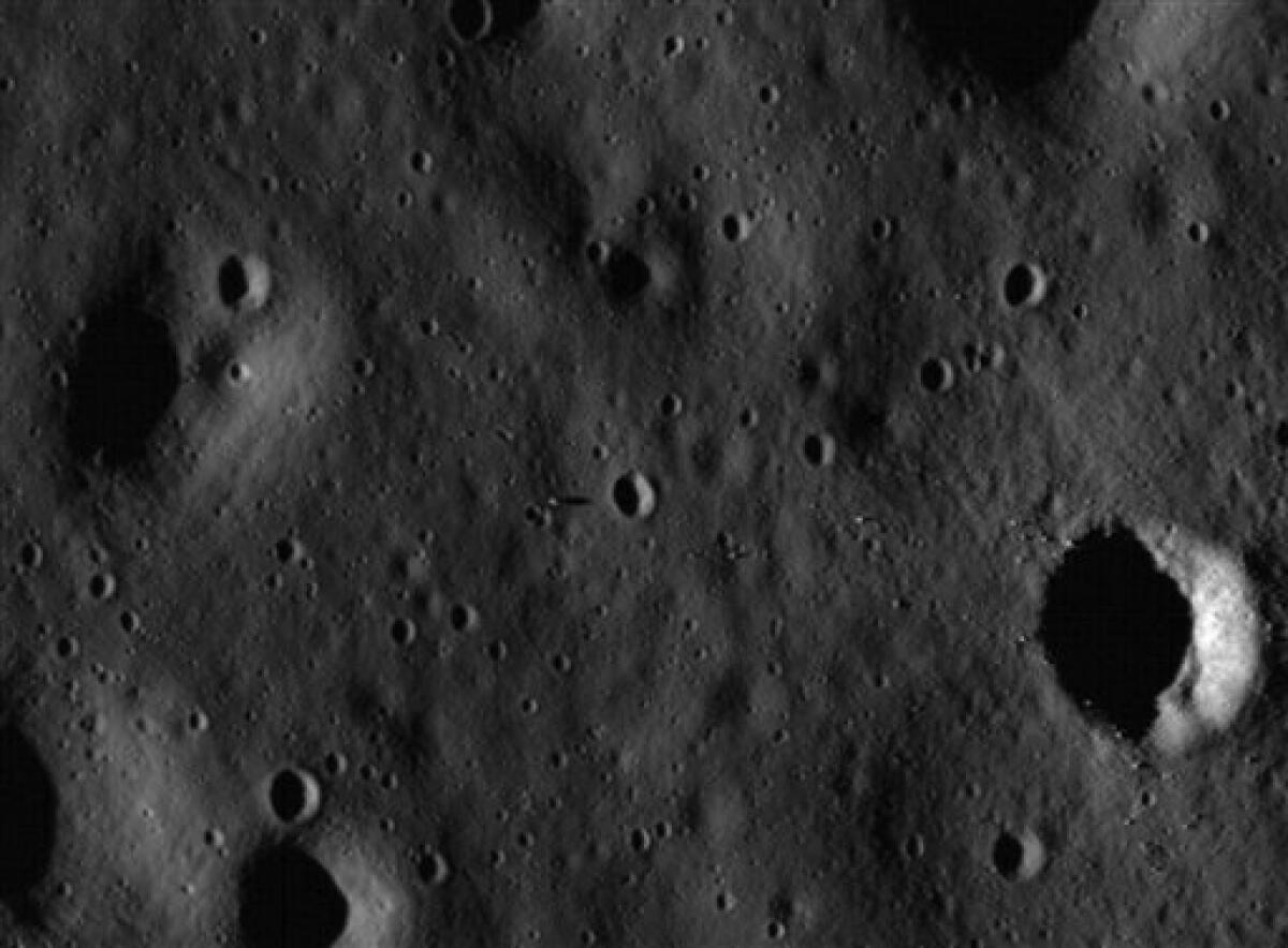 nasa moon surface apollo 11