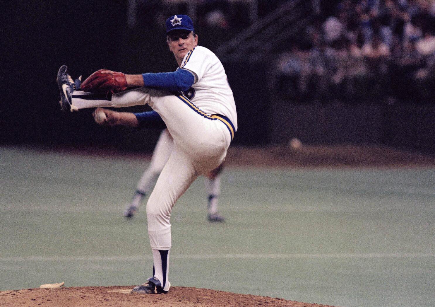 San Diego Padres - ‪Gaylord Perry became the second Padre to win the Cy  Young Award in 1978 and takes the next spot among the top 50 moments in  Padres history.‬ ‪📝‬