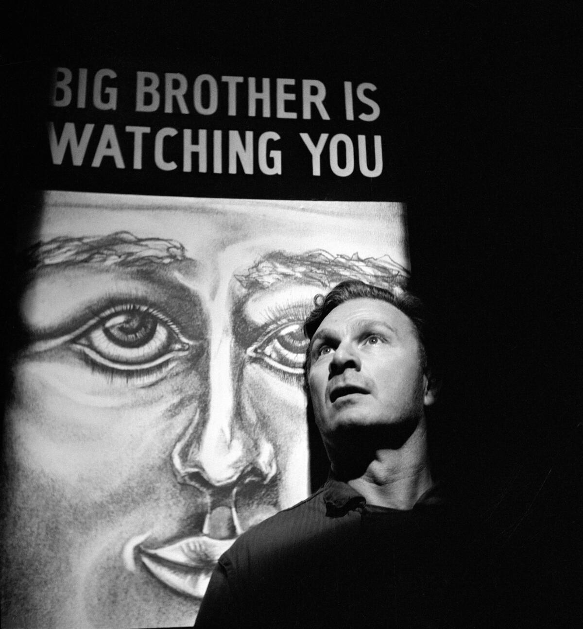 Link Tank: Facts About George Orwell's 1984