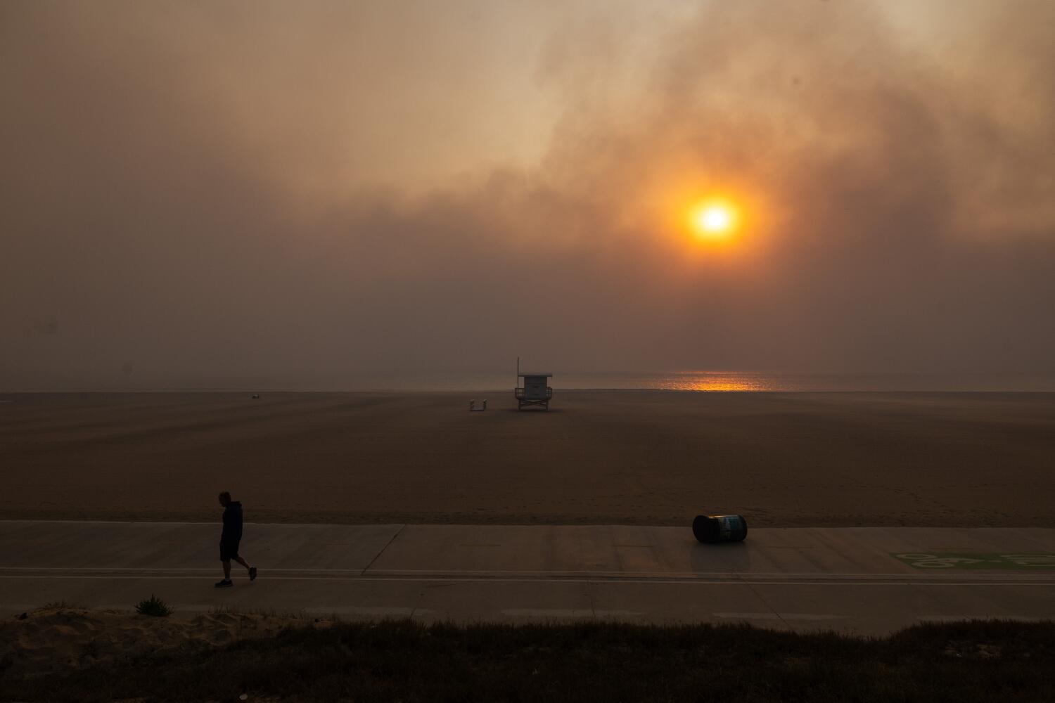 Tourists love Los Angeles. Could the fires change that? 1