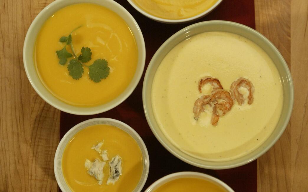 Curried coconut butternut squash soup