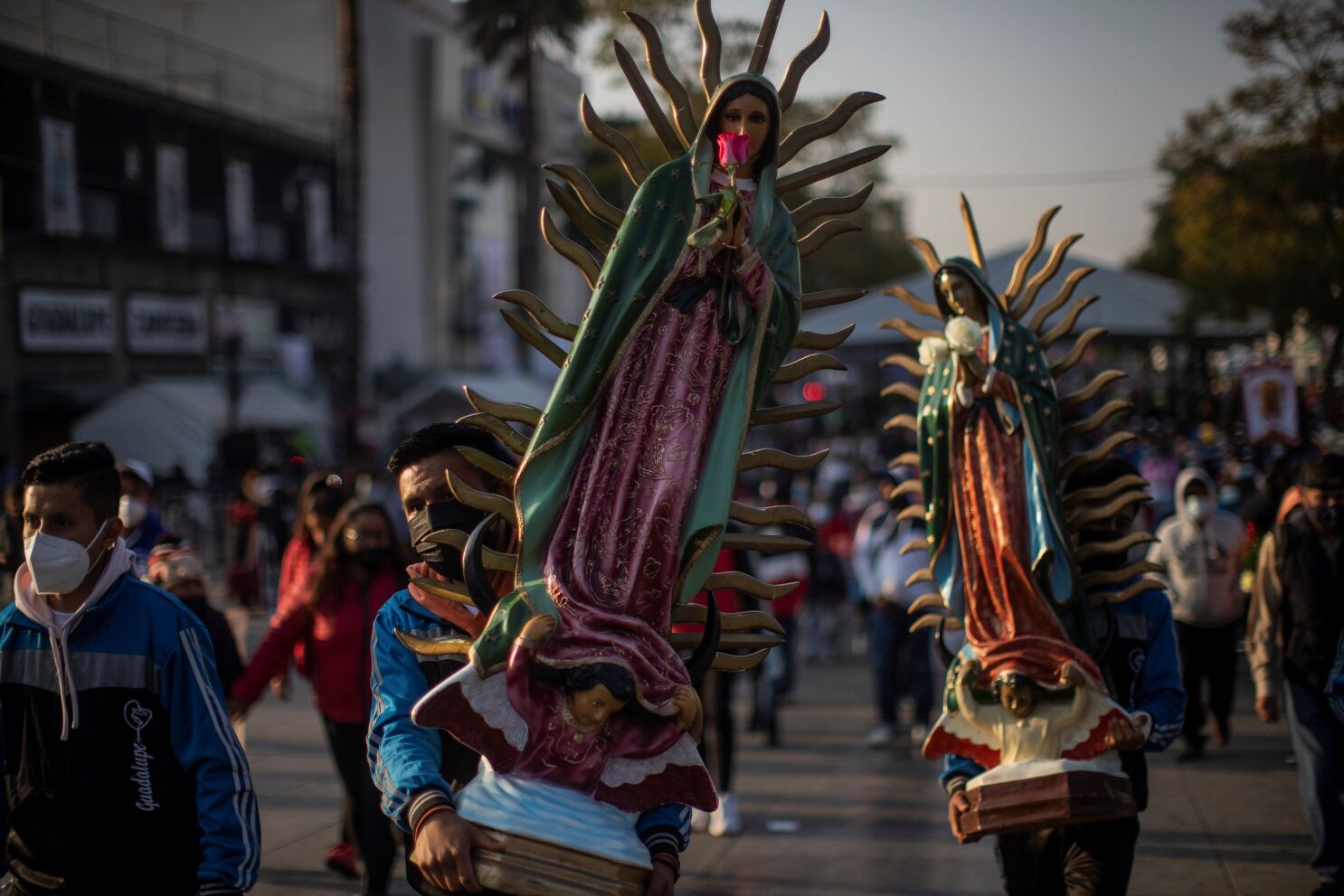 México recupera con fervor las celebraciones de la Virgen de Guadalupe -  San Diego Union-Tribune en Español