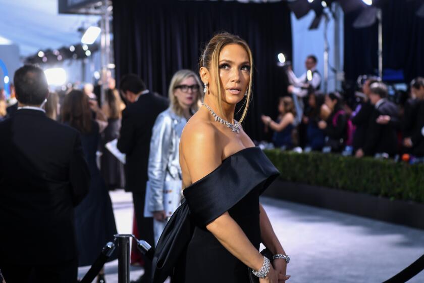 LOS ANGELES, CA - January 19, 2020: Jennifer Lopez arriving at the 26th Screen Actors Guild Awards at the Los Angeles Shrine Auditorium and Expo Hall on Sunday, January 19, 2020. (Wally Skalij / Los Angeles Times)