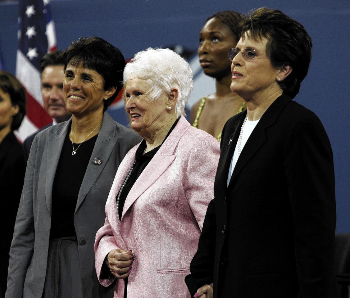 Billie Jean King, right, with her mother, Betty Moffitt, center