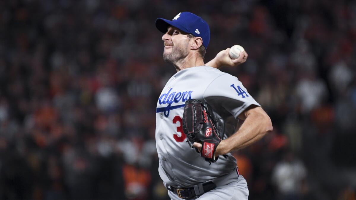 Max Scherzer wears Expos uniform in bullpen